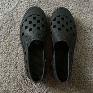 Van’s Water Shoes size 7.5 Women’s